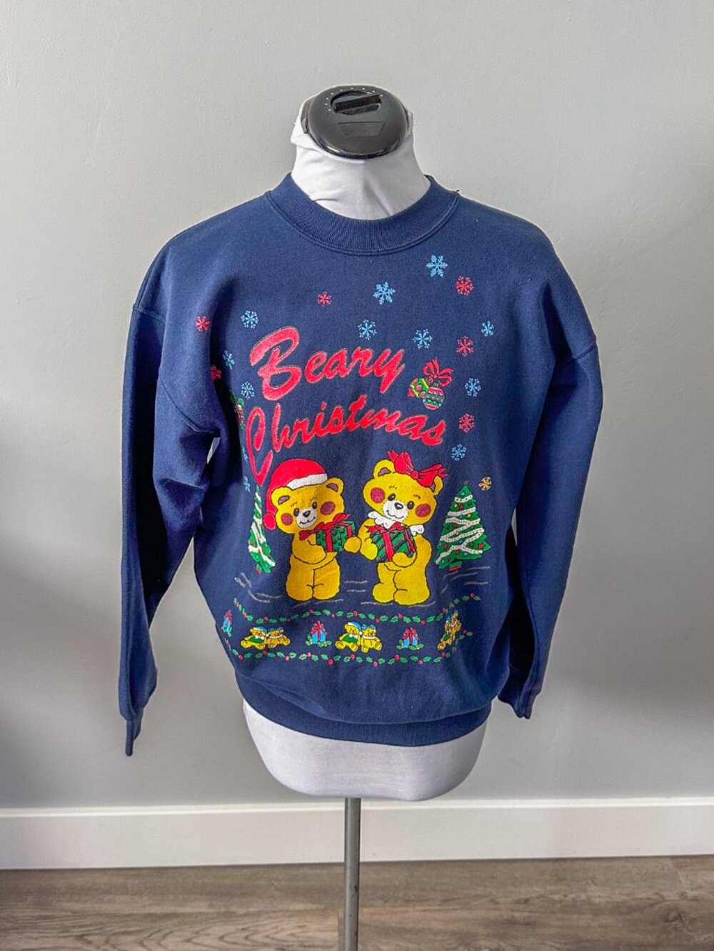 Vintage Quirky Beary Christmas Sweatshirt